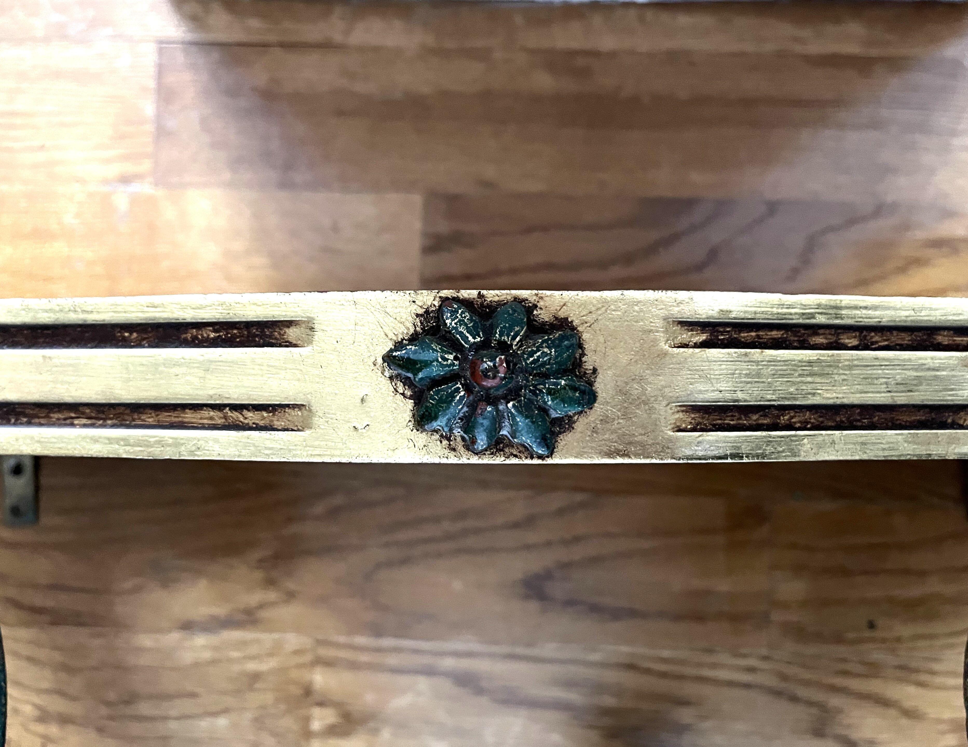 Console en bois sculpté et marbre gris