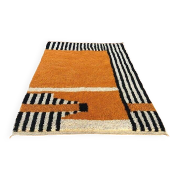 Traditional Moroccan Beni Ouraine Berber rug, size 100 x 200 cm
