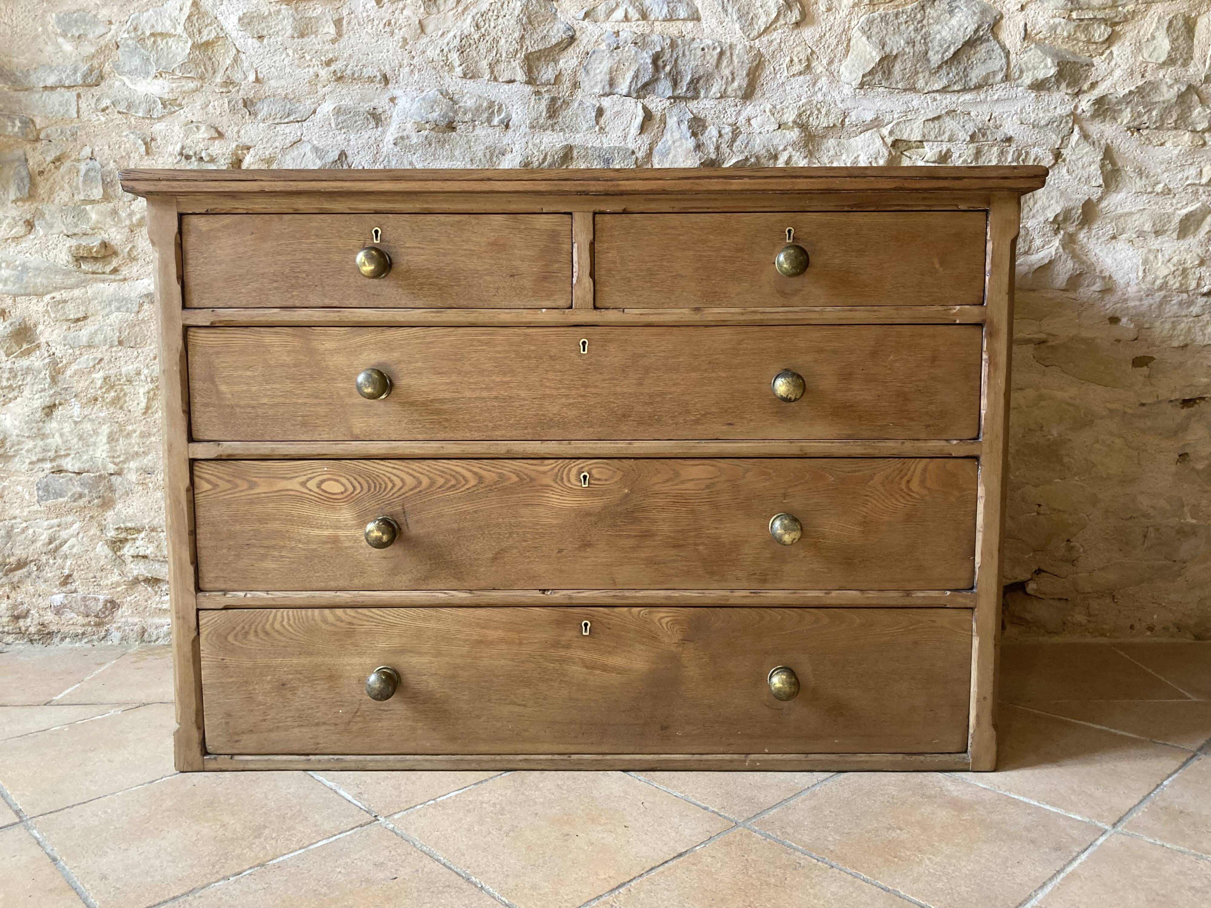Old solid wood 5-drawer chest of drawers