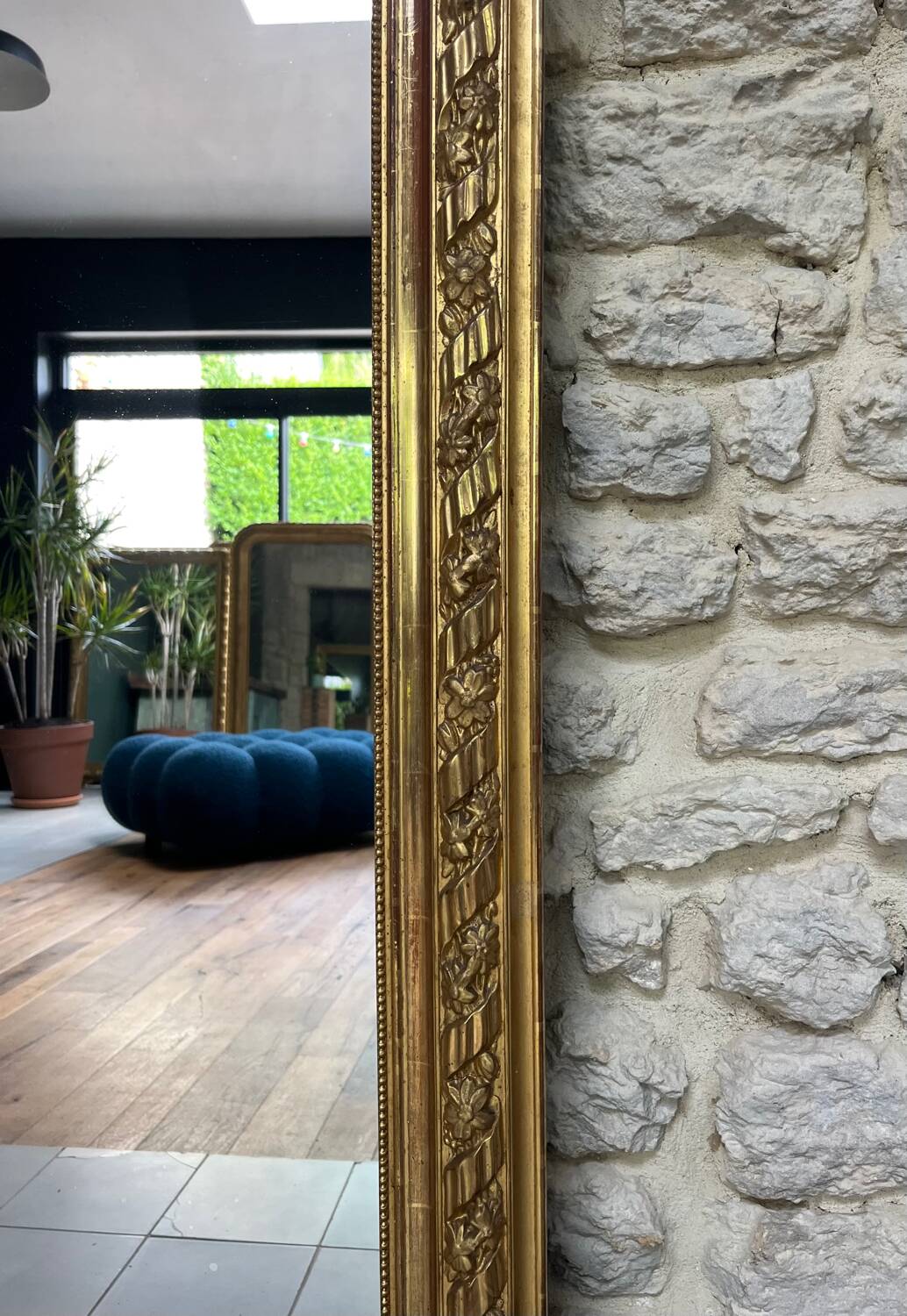 Sublime gilded pediment mirror with gold leaf 161cm