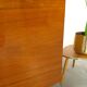 Fineer vintage kledingkast met legplanken