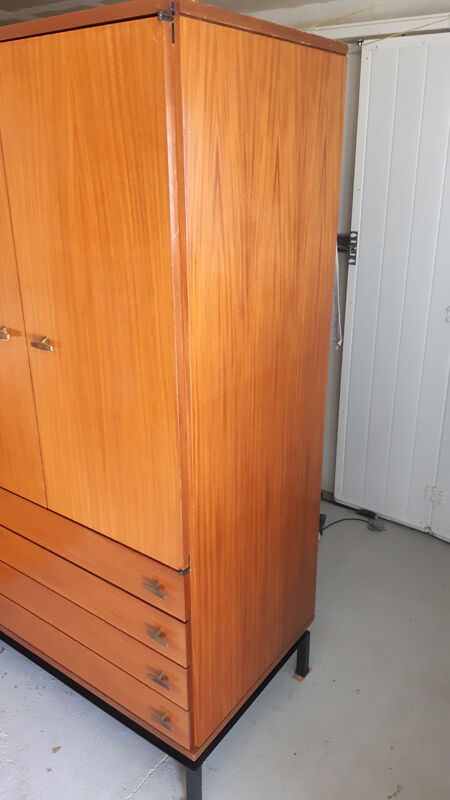 Marcel Gascoin vintage teak storage cabinet Alvéole edition, Circa 1950.