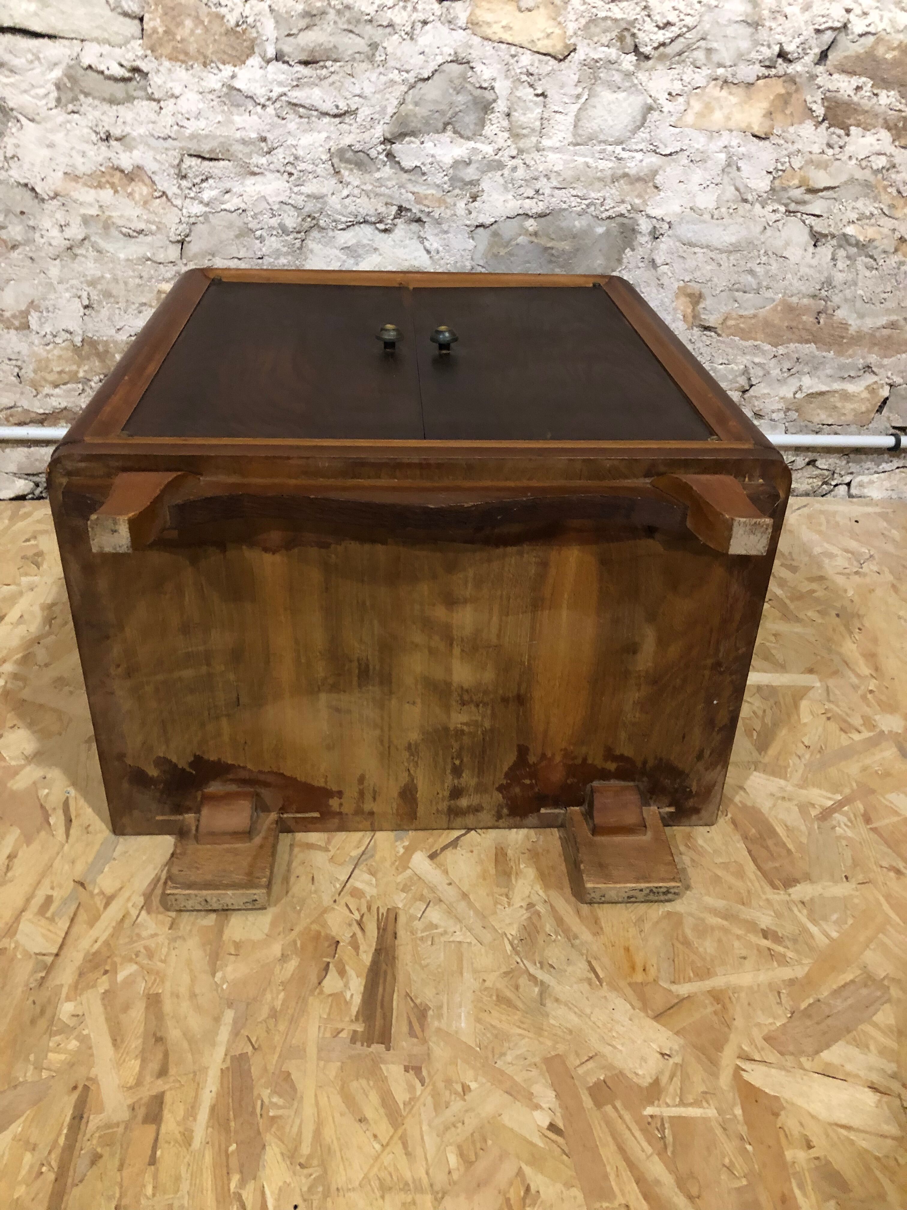 Meuble d’appoint deux portes