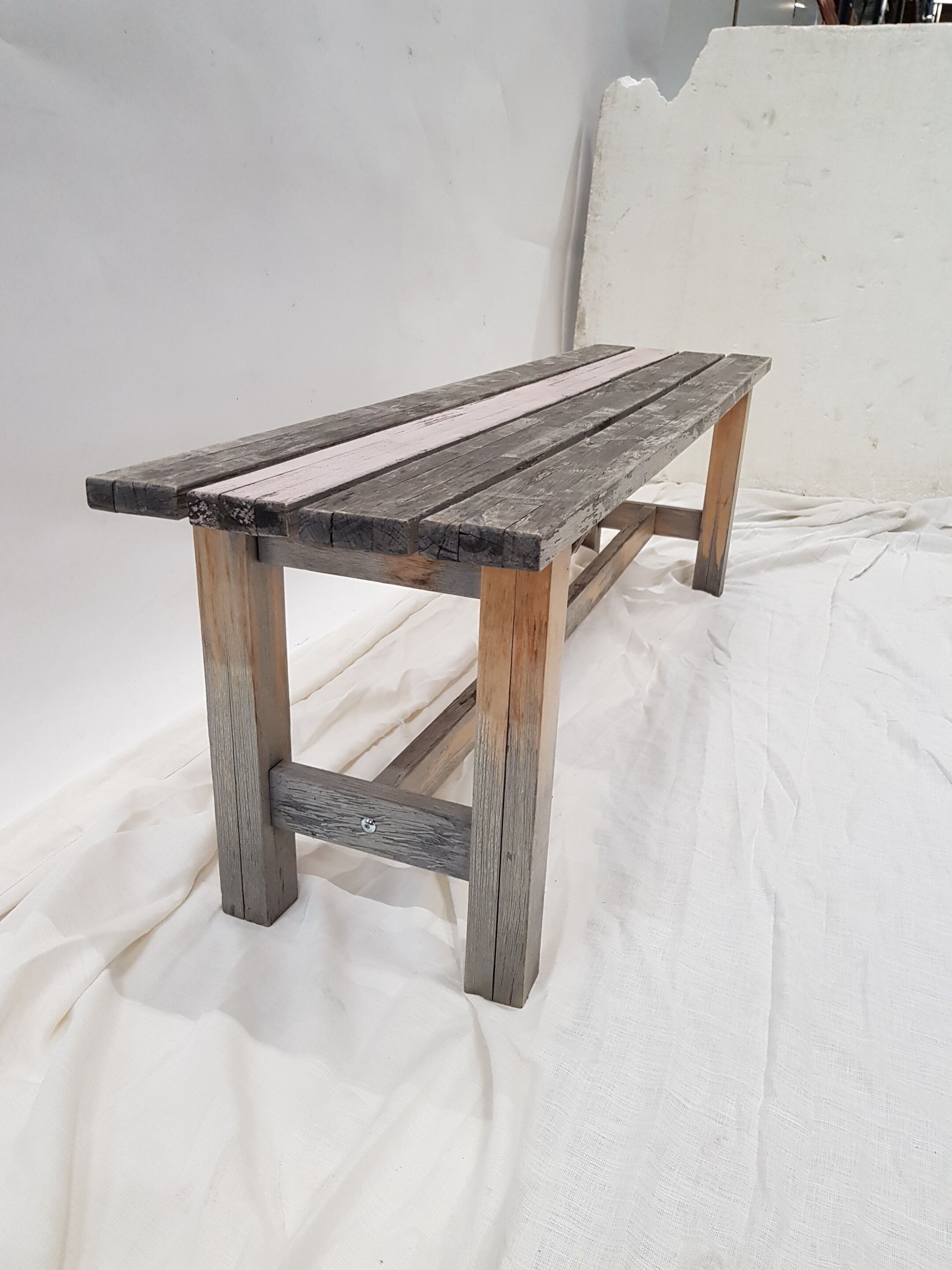 Banc en bois vintage