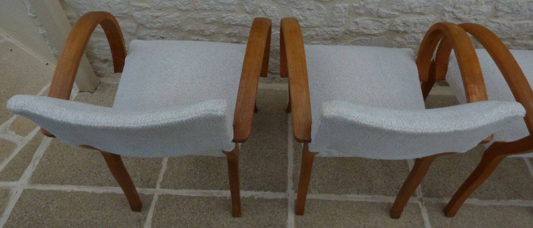 Fauteuils bridges chic année 50 en bois massif   blanc beige cousus main