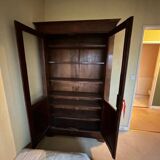 Bibliotheque en bois avec portes vitrées
