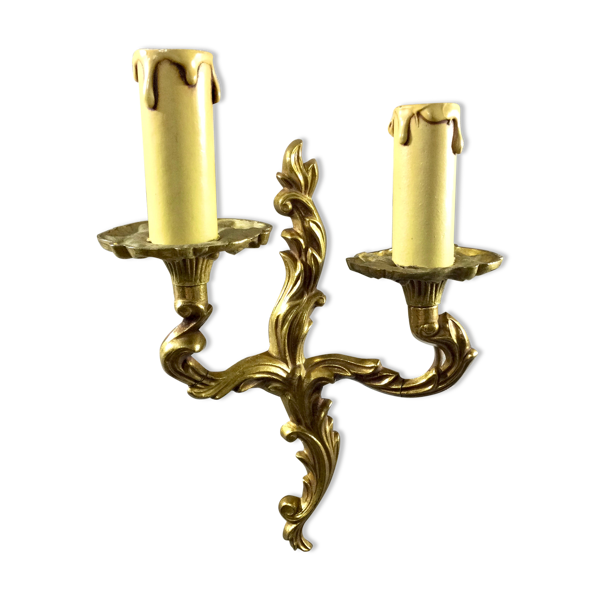 Applique en bronze de style Louis XV à 2 lumières