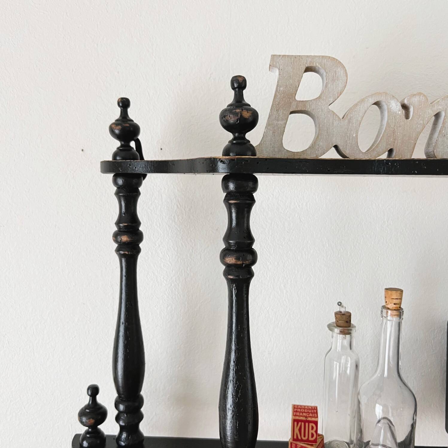 Wooden shelf, 4 shelves