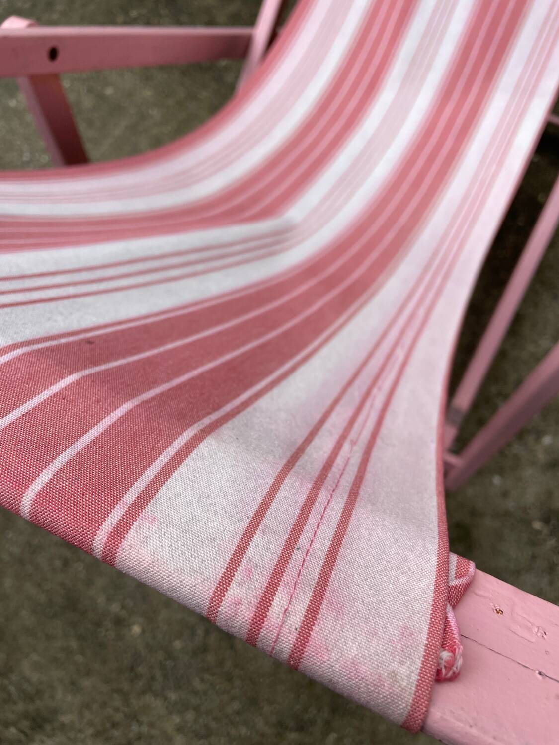 Vintage folding deck chair