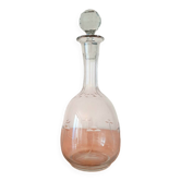 Carafe en verre gravé vintage