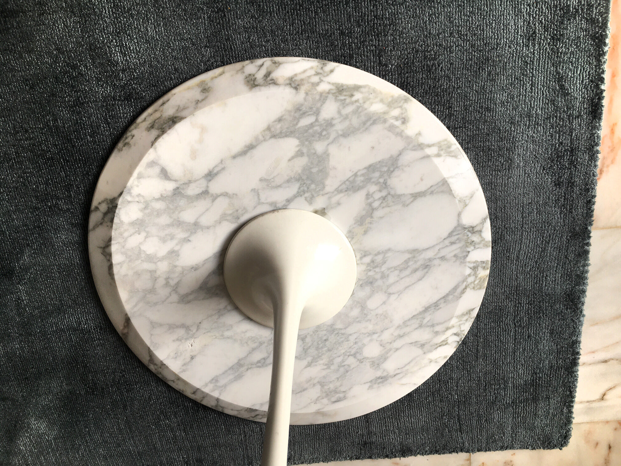 Extra table - Eero Saarinen - KNOLL INTERNATIONAL