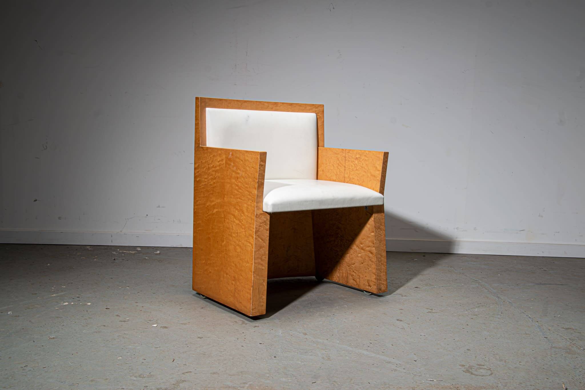 Fauteuil postmoderne de De Coene Decor Courtrai vers 1980