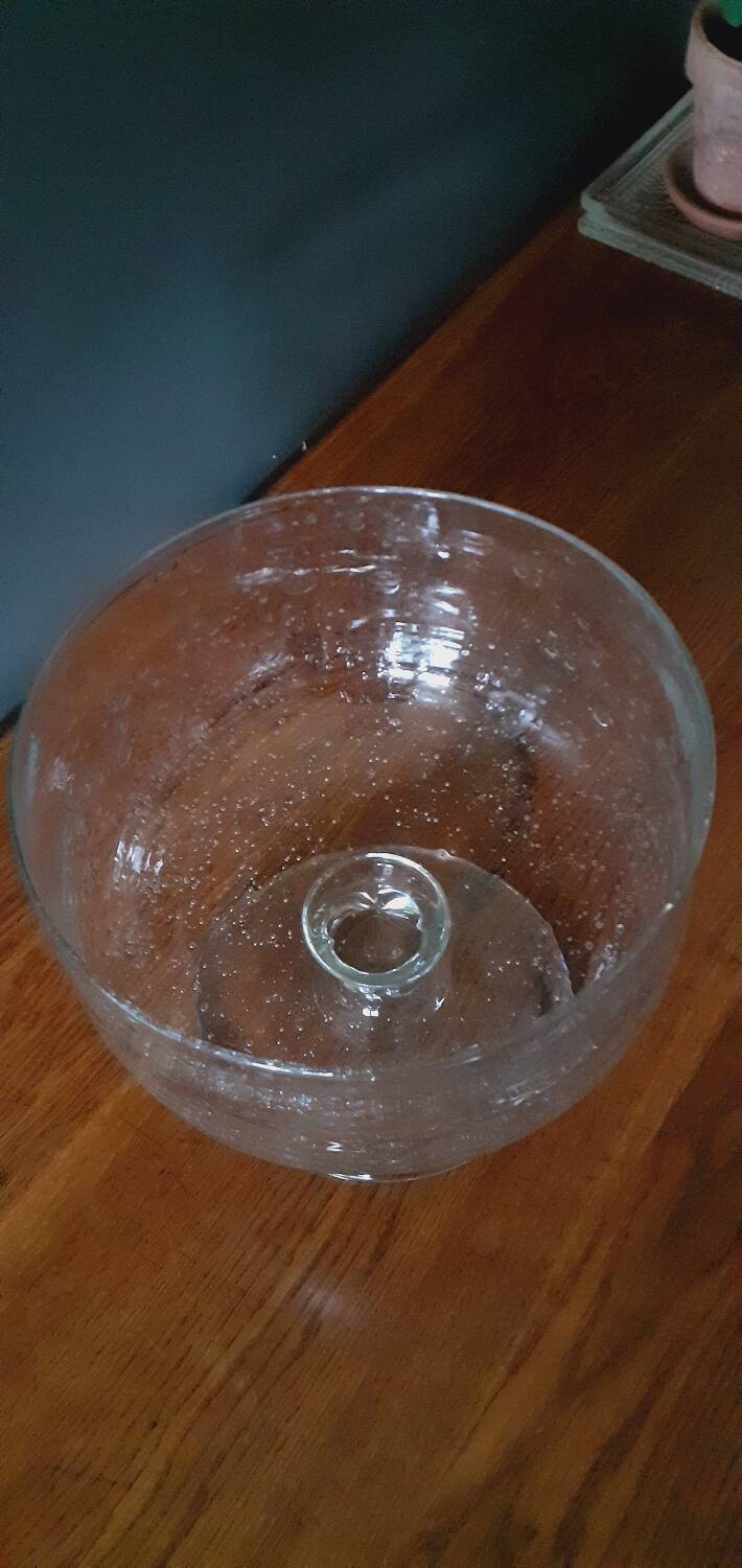 Biot cup in bubbled and blown glass, 1970s