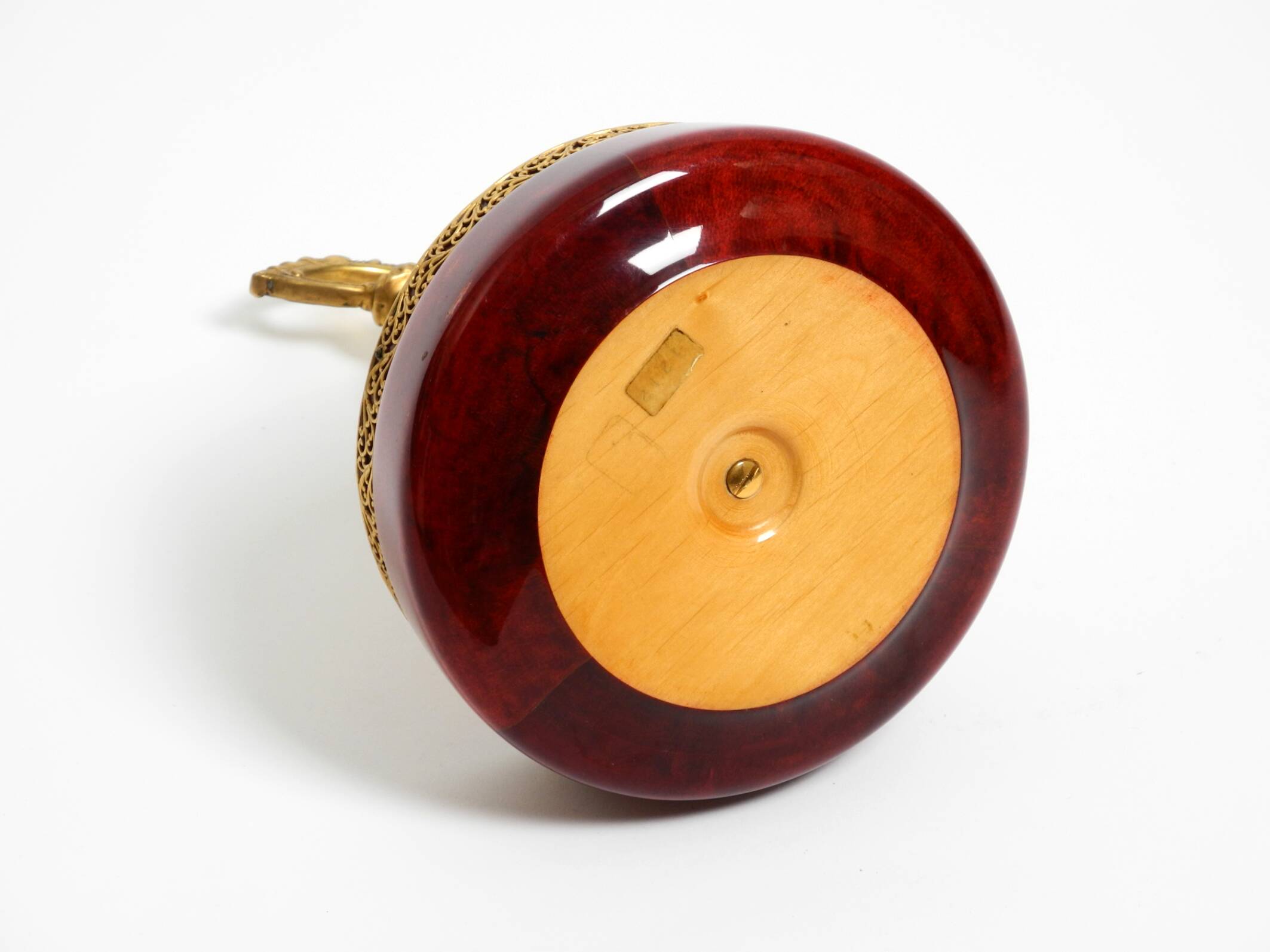 Beautiful 1960s nut bowl by Aldo Tura made of red goatskin and brass