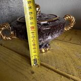 Sucrier en céramique Vallauris bordeaux et dorée par Marius Giuge