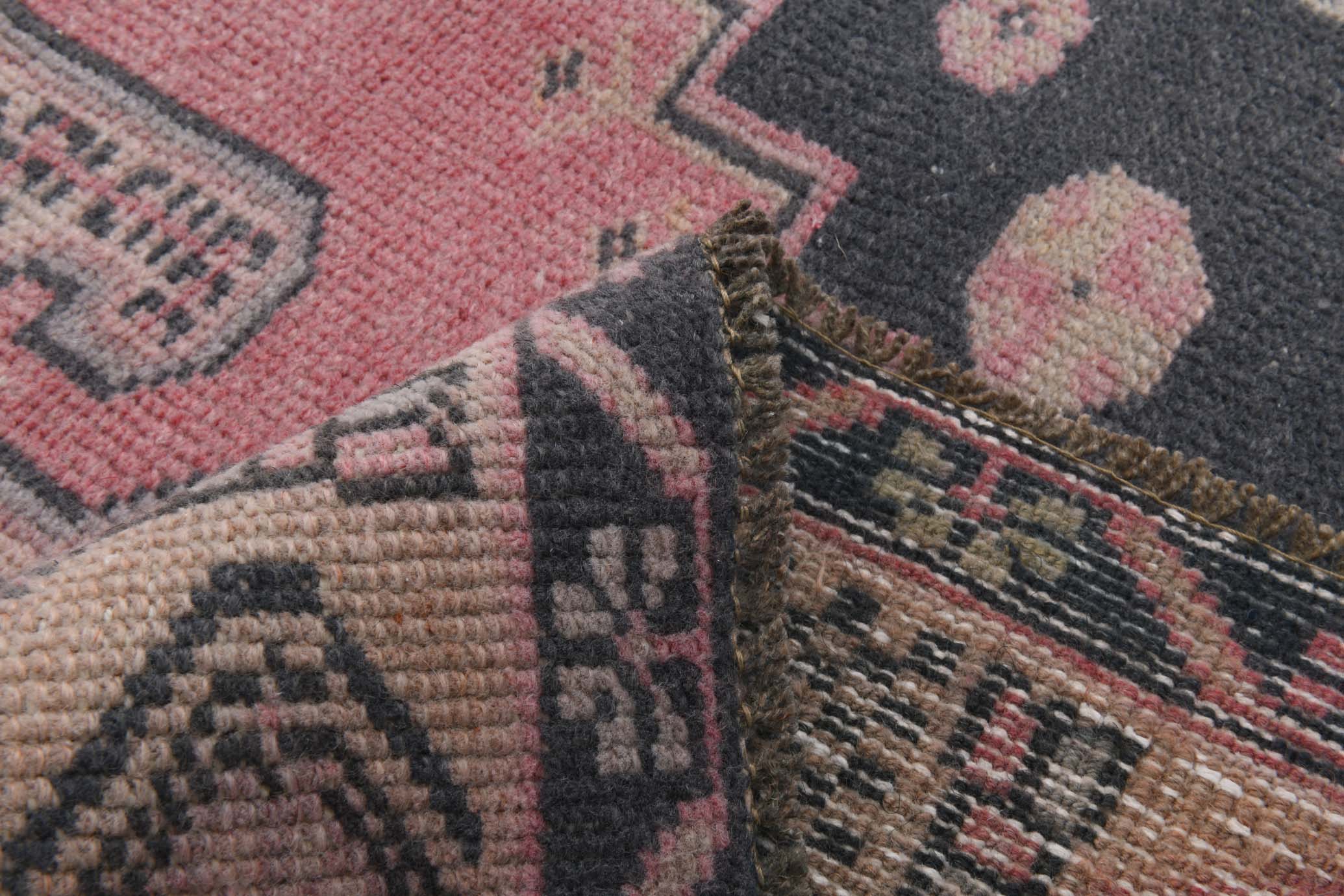 4x7 Pink & Navy Blue Classic Vintage Rug, 134x216Cm