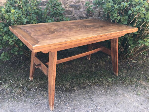 Table vintage d’époque reconstruction Rene Gabriel en hêtre.