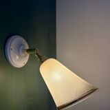 Applique tulipe vintage en verre granité blanc et doré