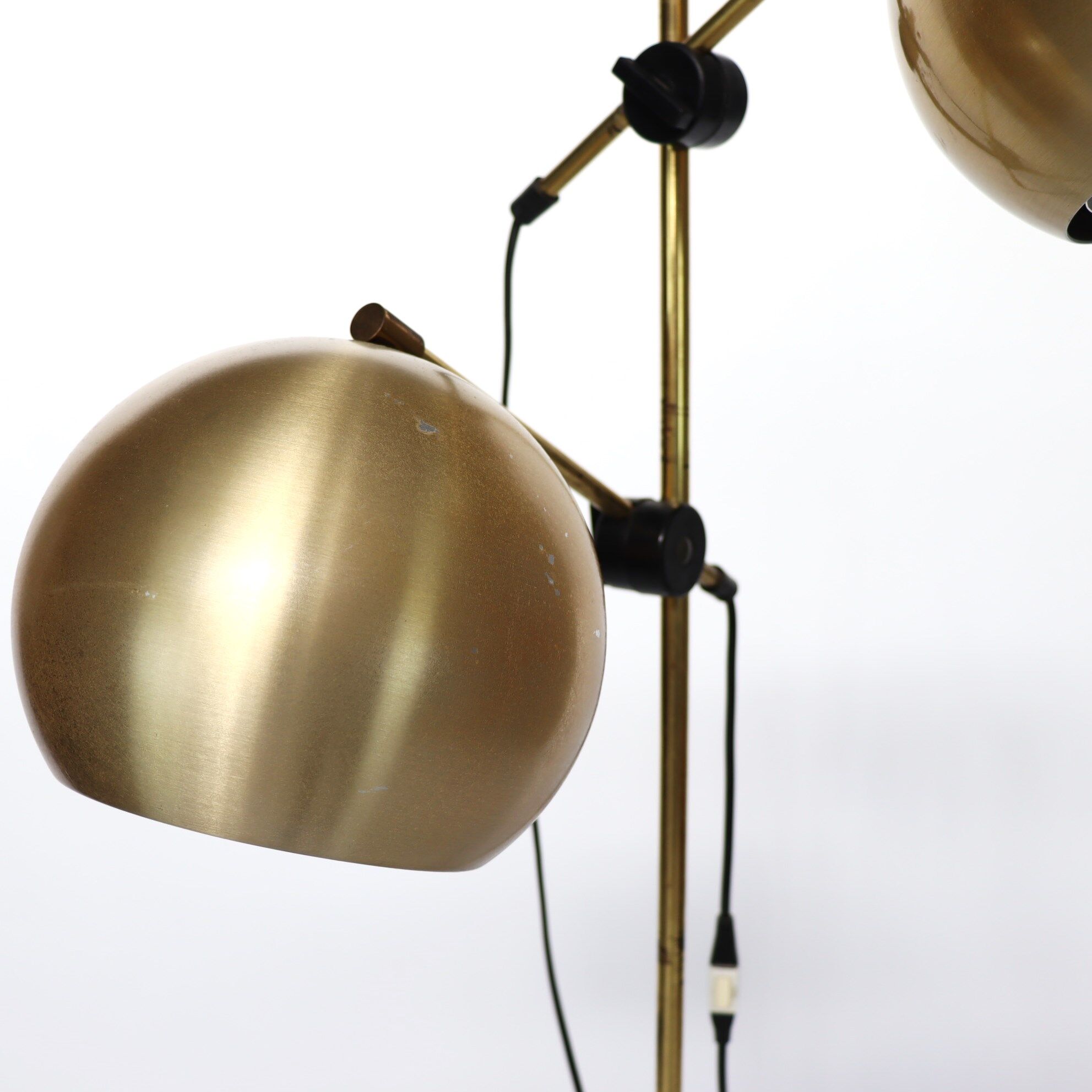 Golden metal floor lamp 70s