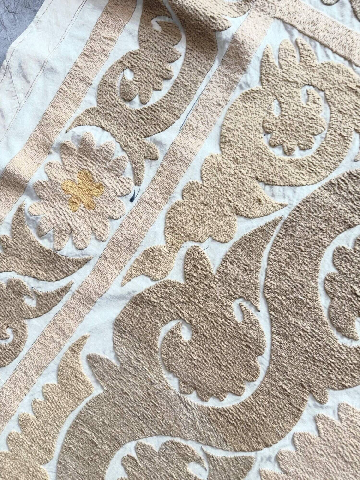 Vintage hand-embroidered tablecloth 123x144 cm