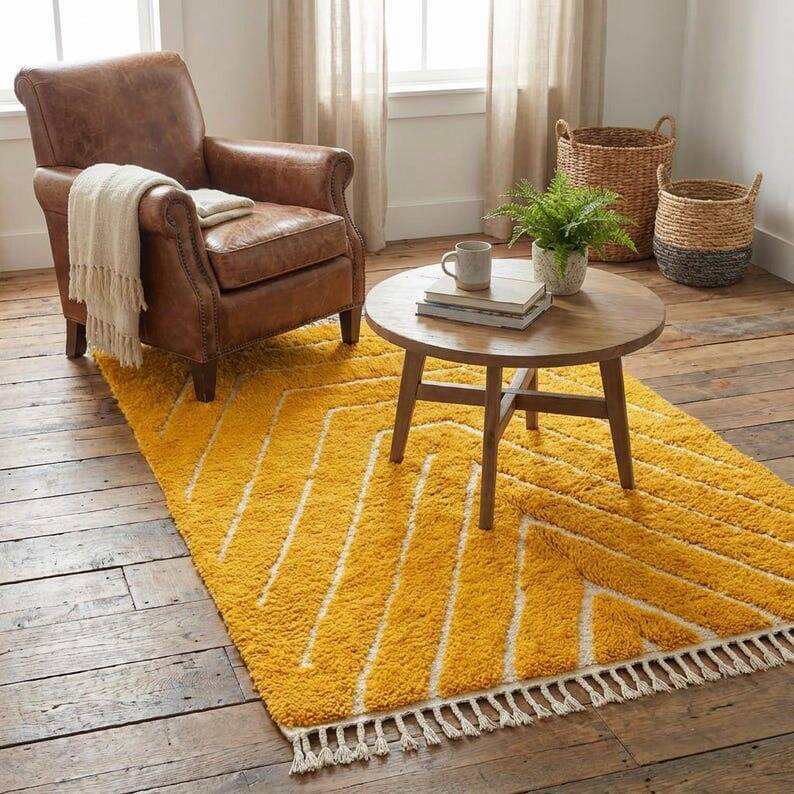 Handmade pure wool rug, size 2/3 m.