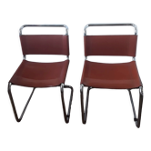 Chaises cantilever