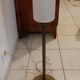 Lampe vintage laiton et opaline blanche