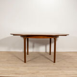 Round vintage extendable dining table from Mcintosh