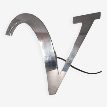 Illuminated stainless steel letter