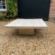 Table basse en travertin 115x115 cm