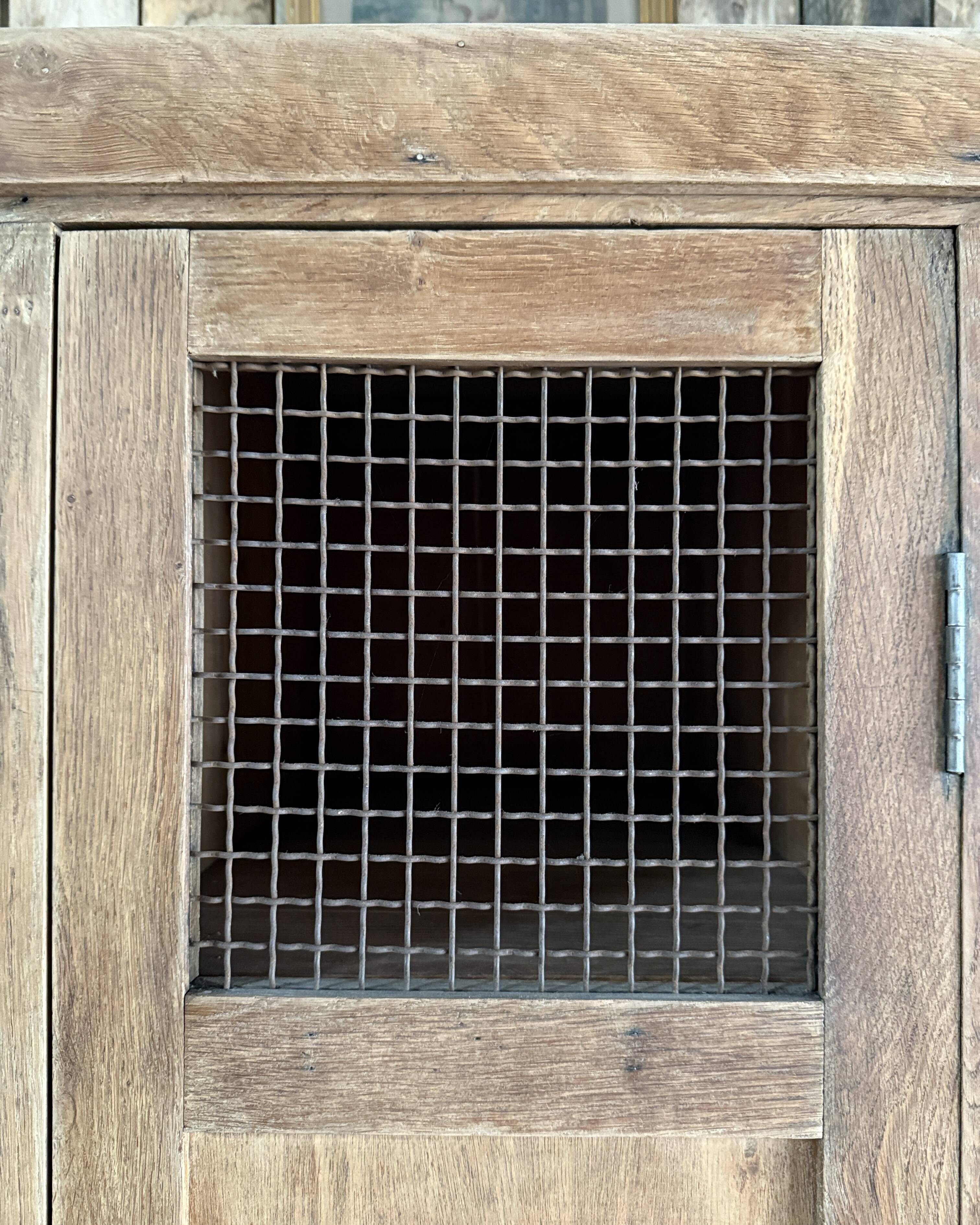 Ancien vestiaire d’atelier (rénové)