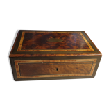 Elm magnifying glass jewelry box