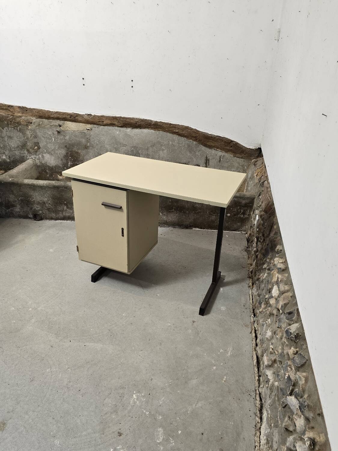 Beige Formica desk 1970
