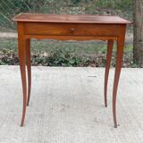 All-purpose cabaret table made of solid wood with drawer