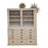 Meuble ancien de pharmacie