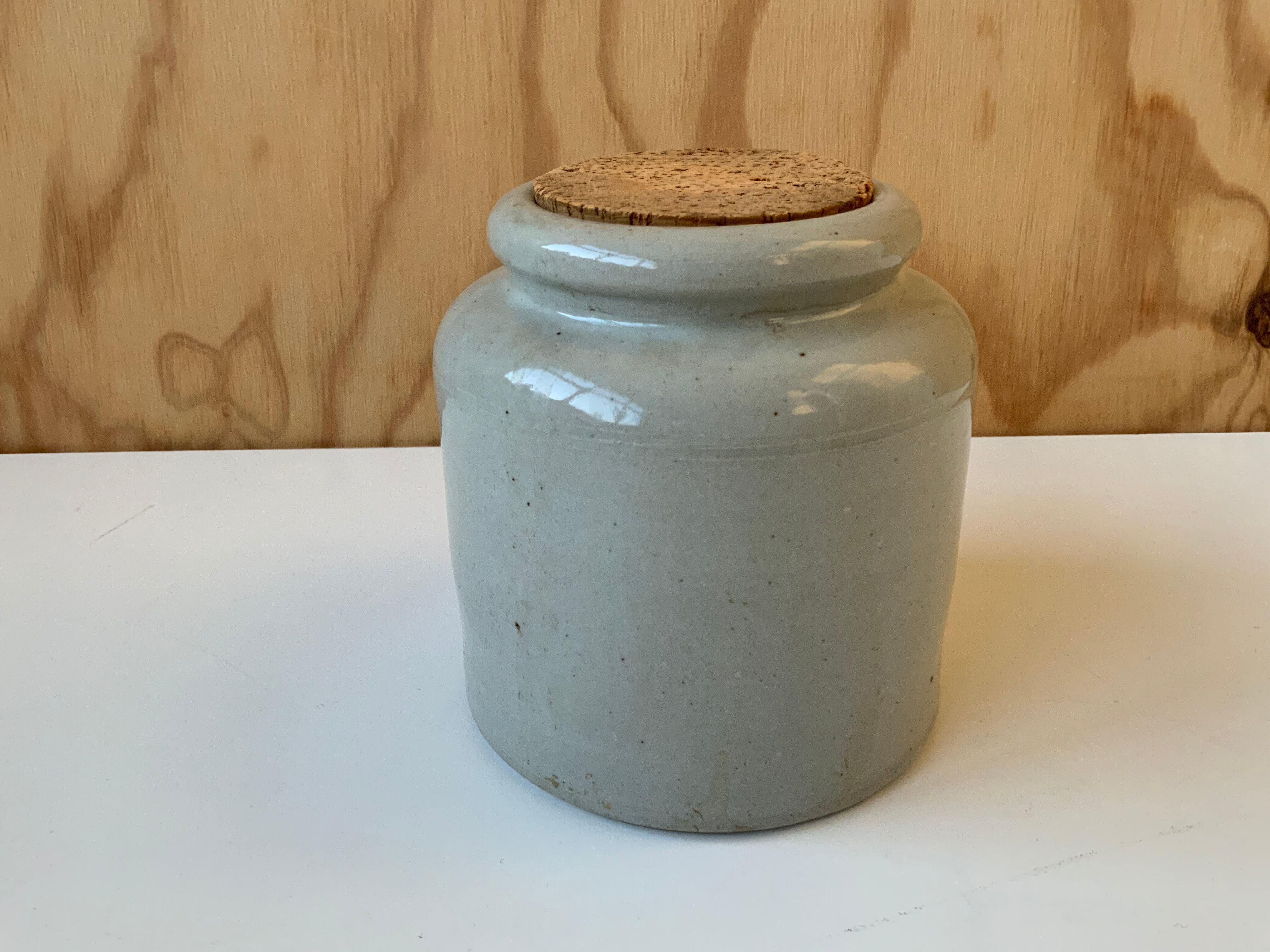 White stoneware pot Selency x Monoprix Croisé Laroche