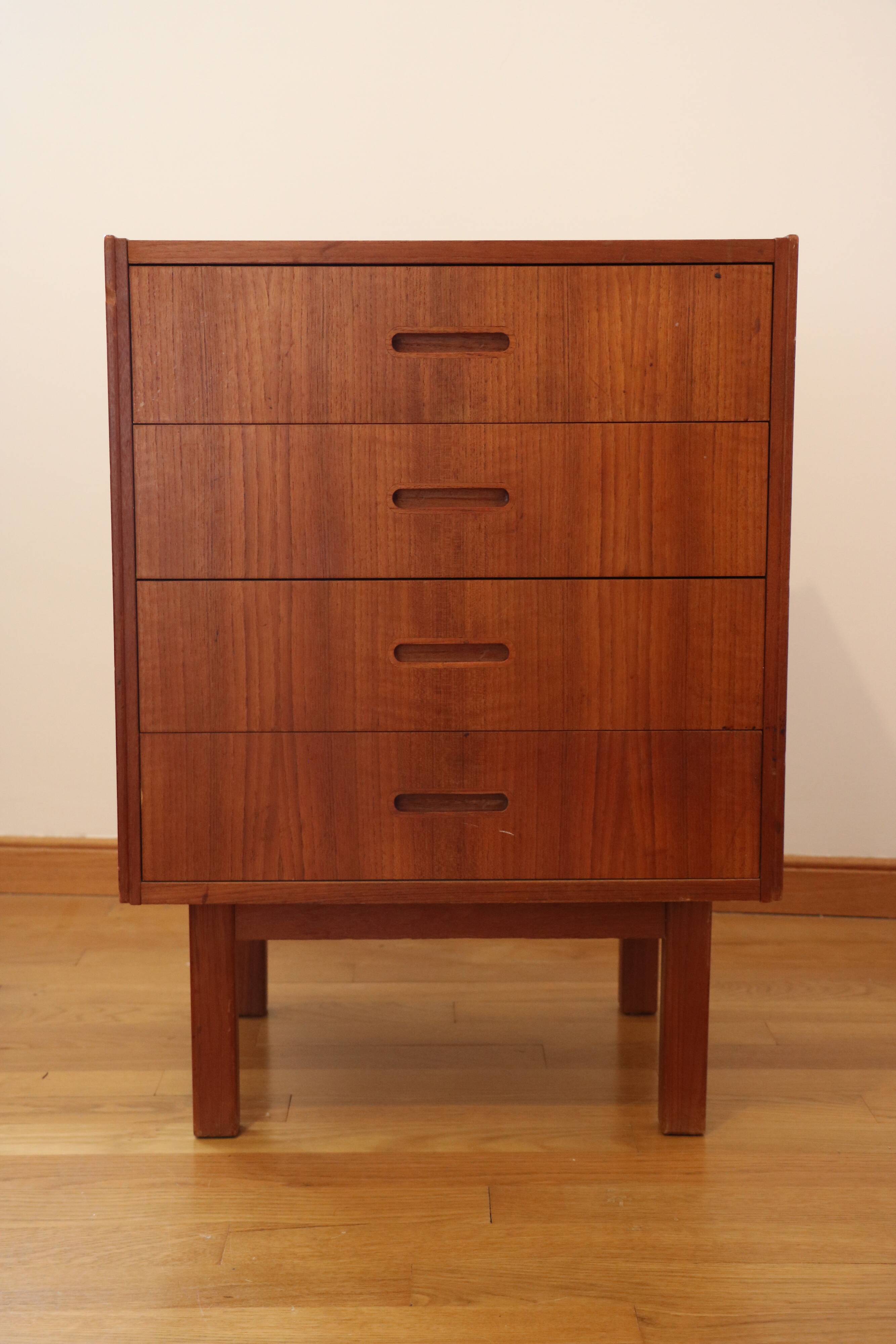 1960s Scandinavian teak chest of drawers