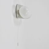 White double wall lamp Bauhaus Wilhelm Wagenfeld, Linder Germany, 1950s