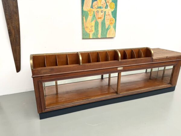 Comptoir de commerce ancien