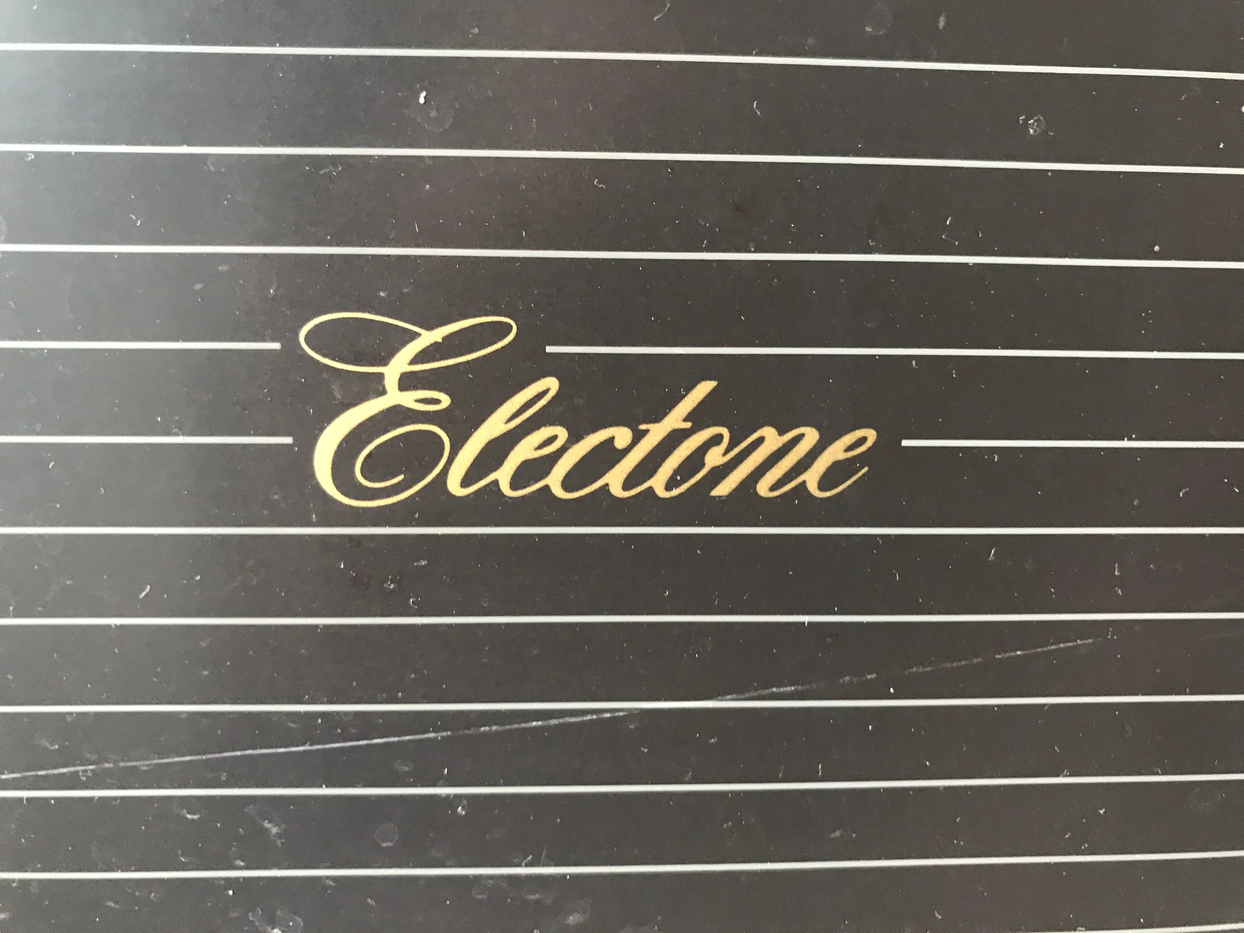 Yamaha Electone FE30 double keyboard organ