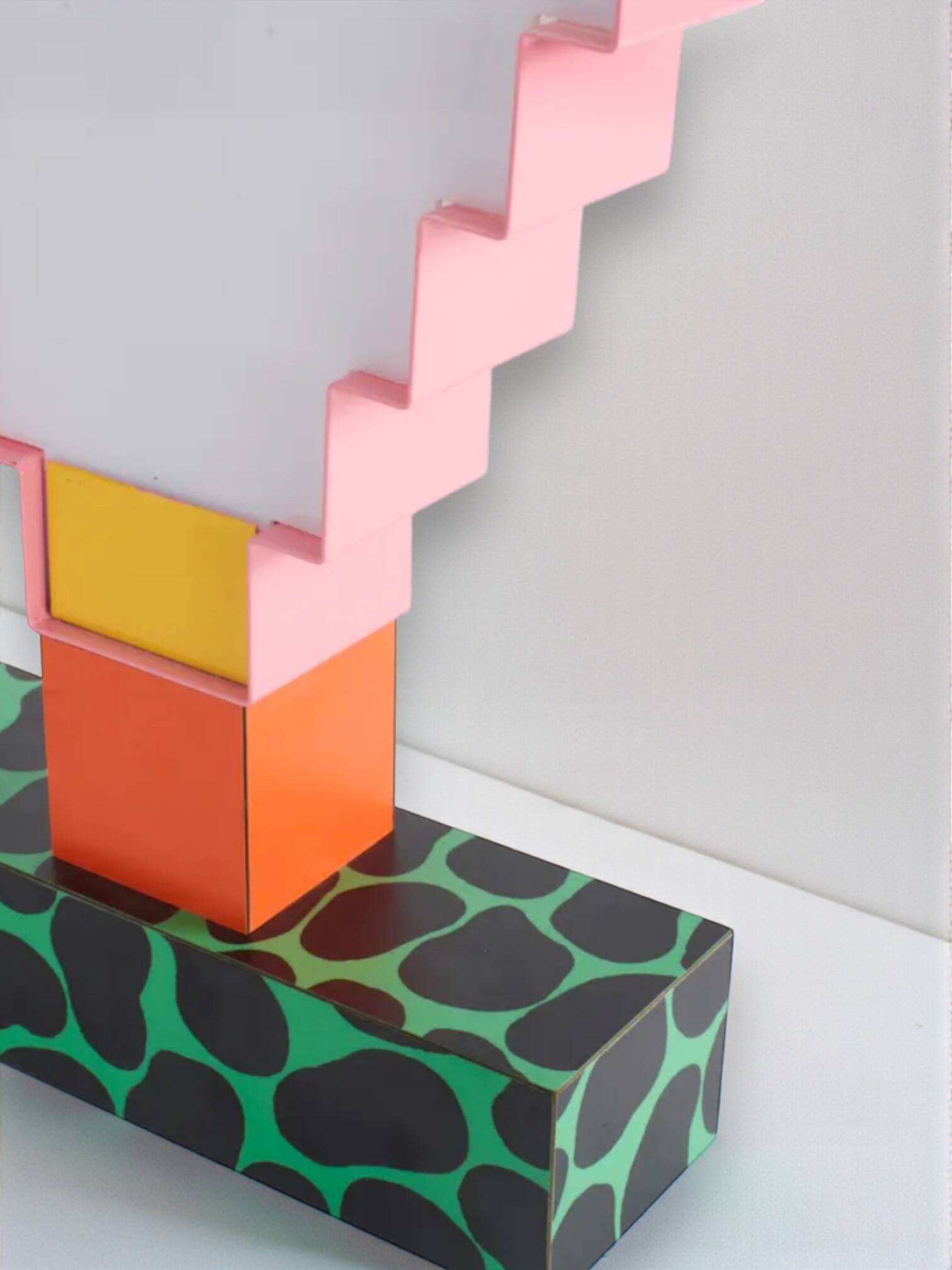 Lampe de table Ruskin par George Sowden et Nathalie du Pasquier pour Arc 74