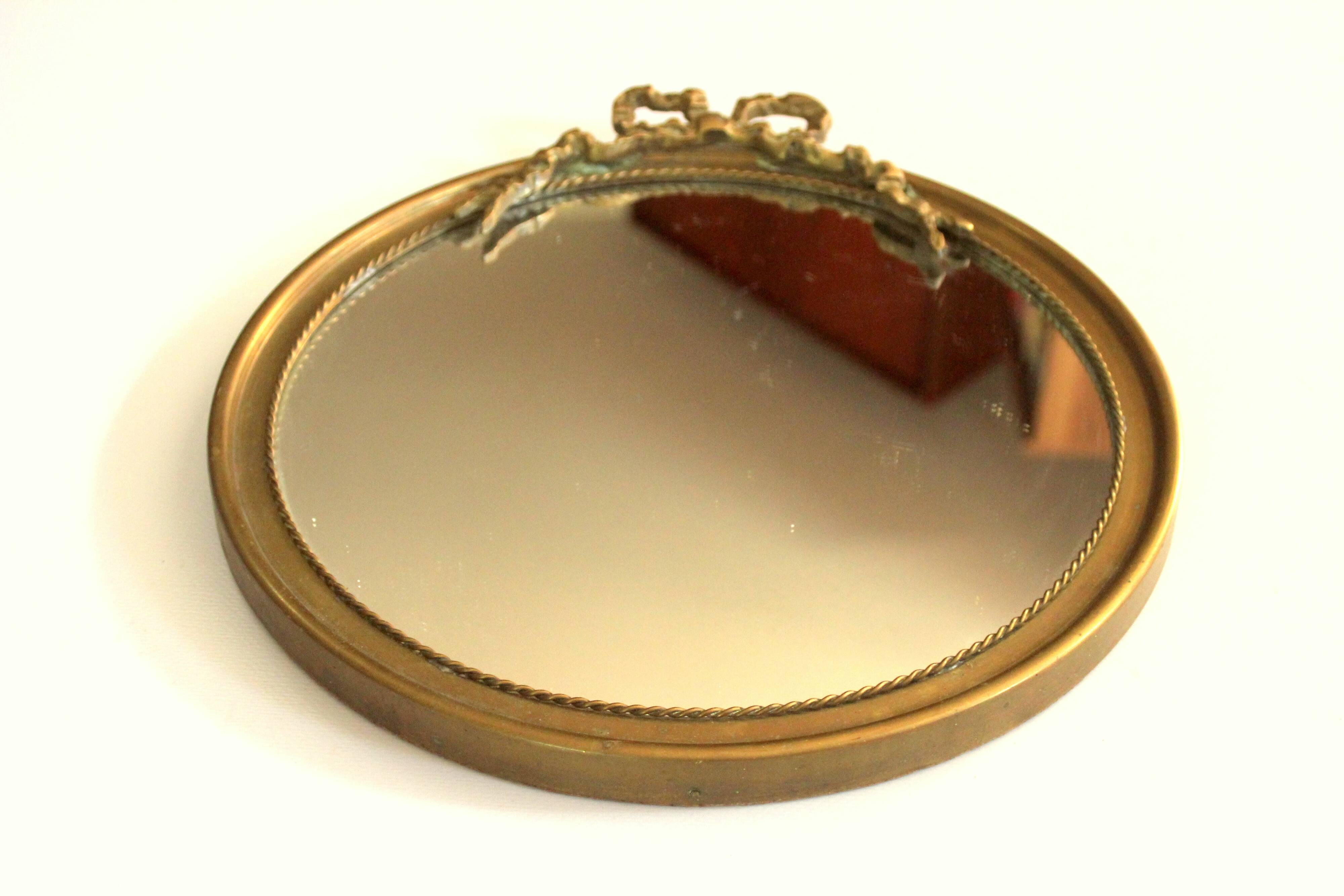 Round wall mirror from the 50s - Vintage