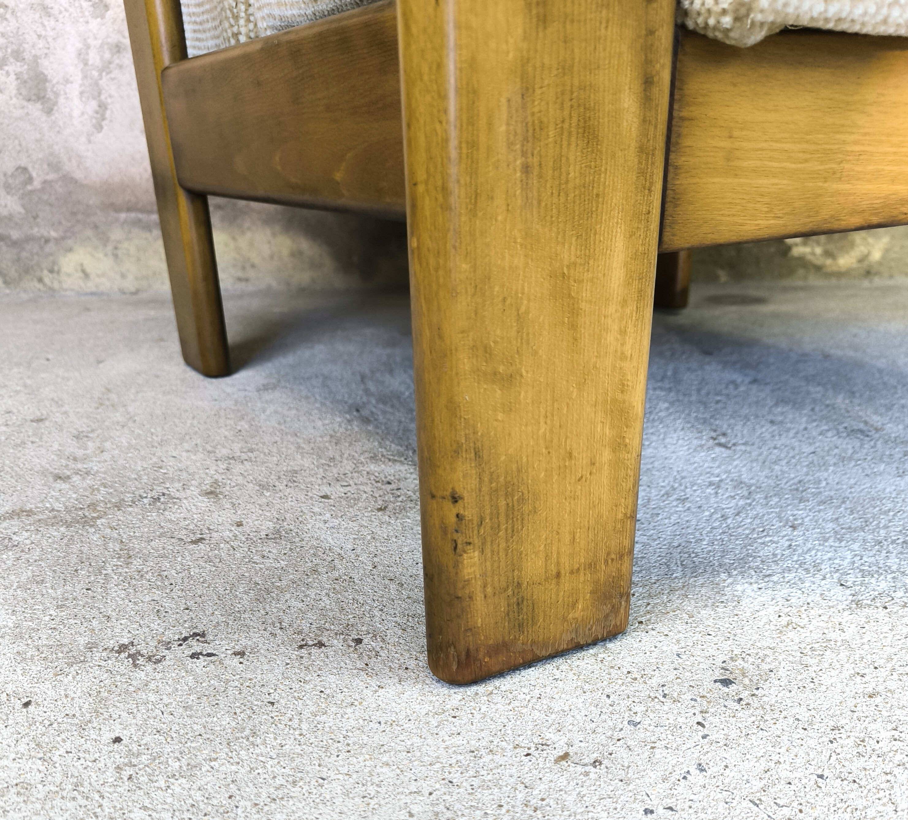 Fauteuil vintage en bois et laine