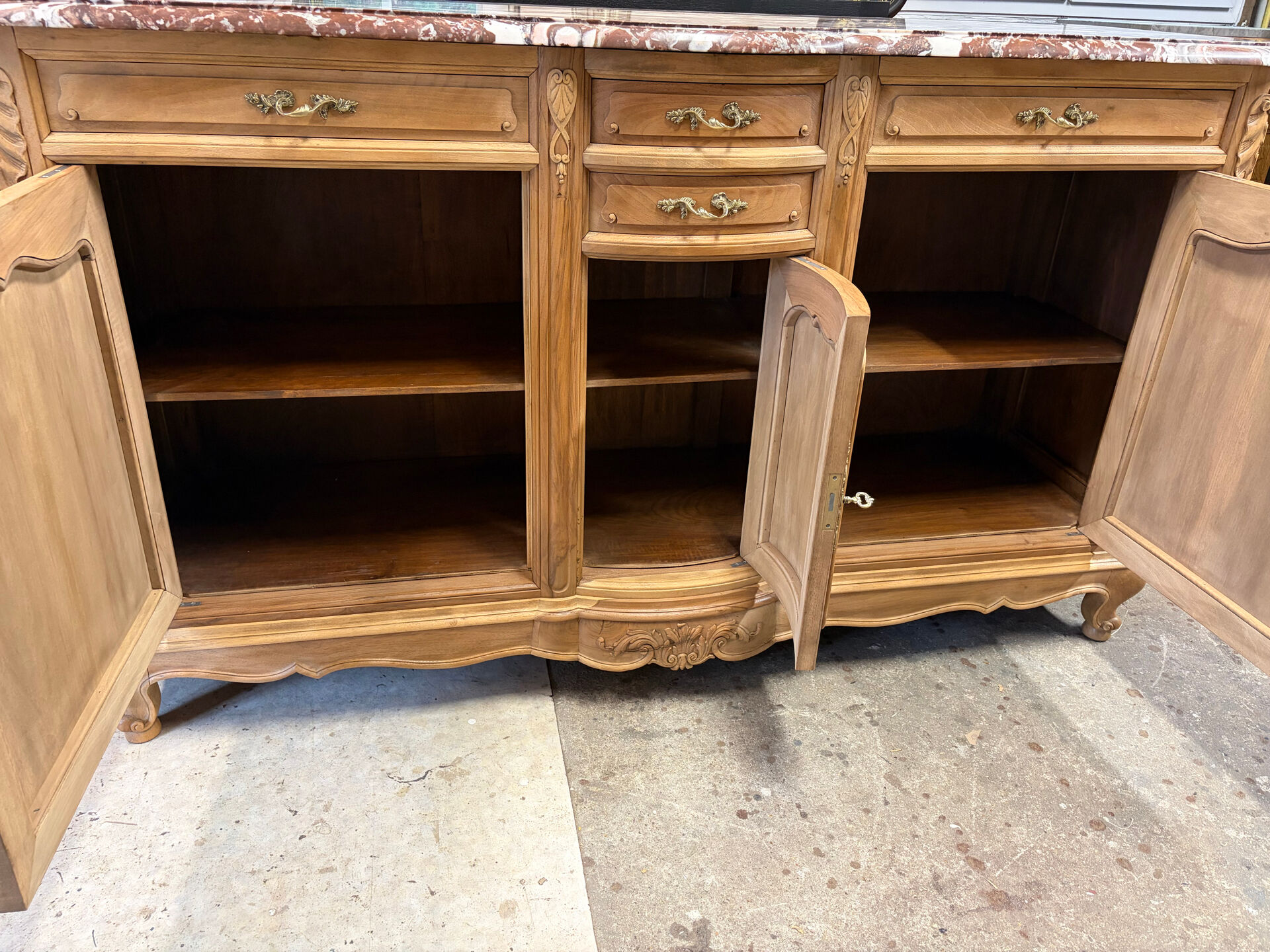 Solid wood sideboard