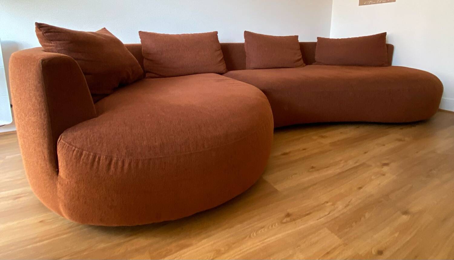 Cagliari rust sofa