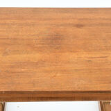 Portfolio table from the 1940s