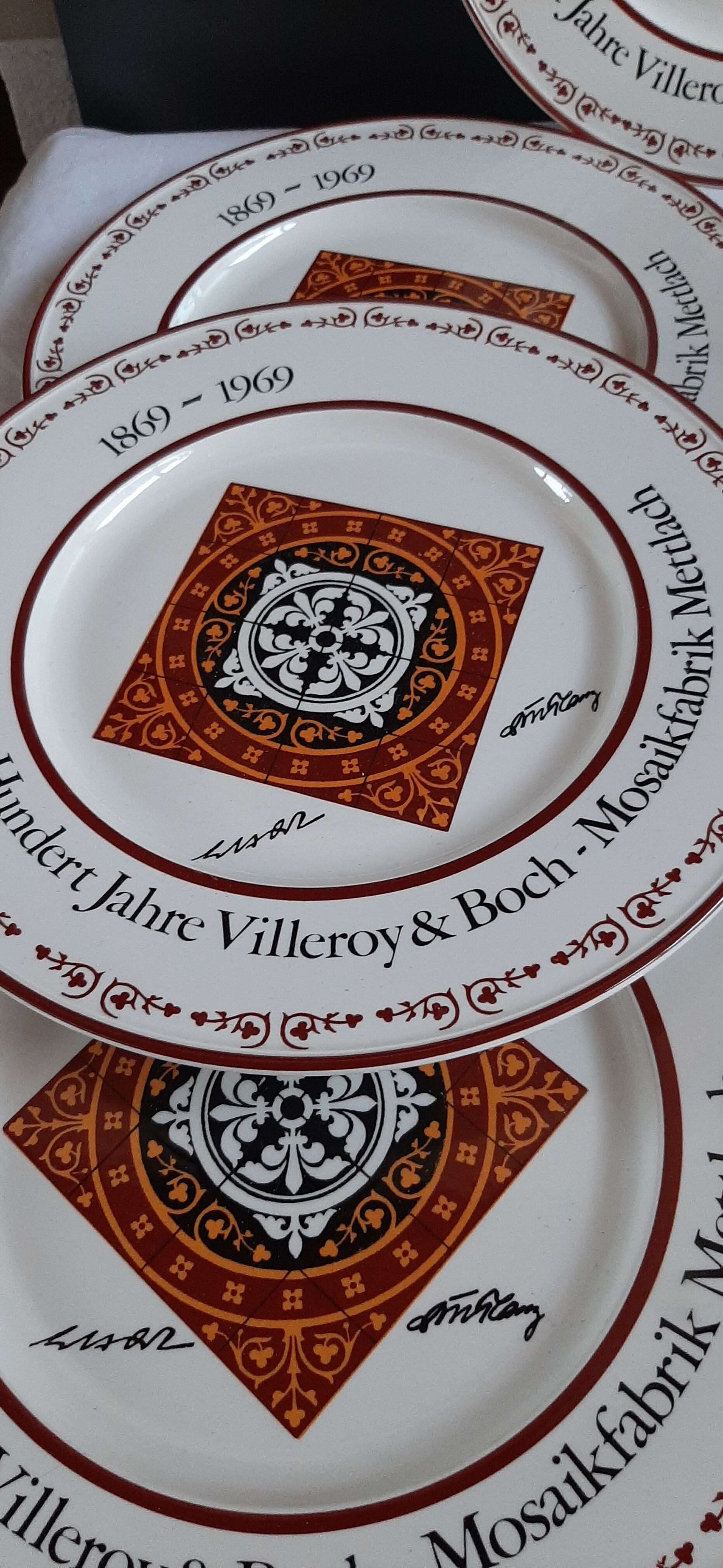 Villeroy & Boch plates