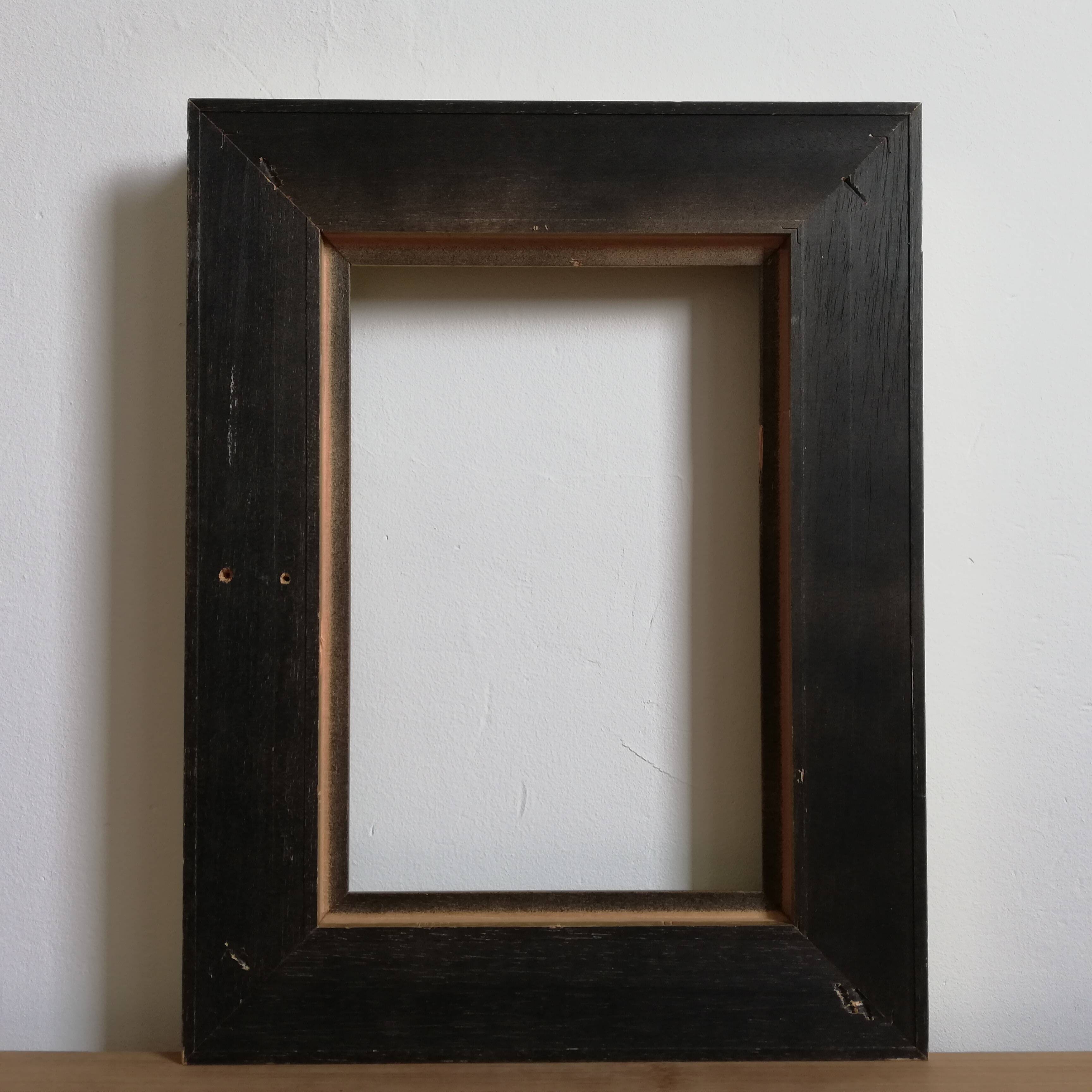 Golden wood frame & black edging