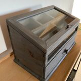 Storage box