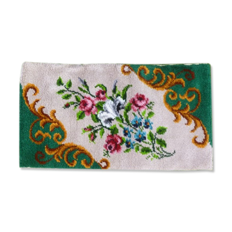 Rug flowers 1970